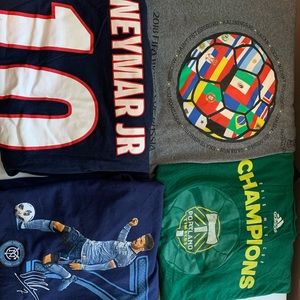 12 Medium Men’s Sports T-shirts